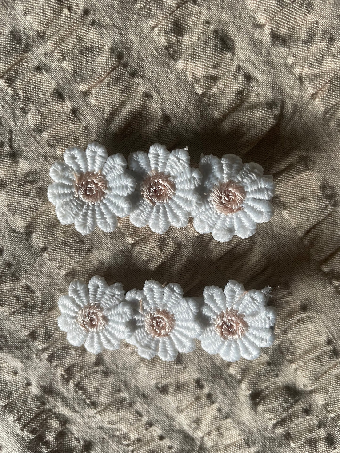 Amelia Clip Set