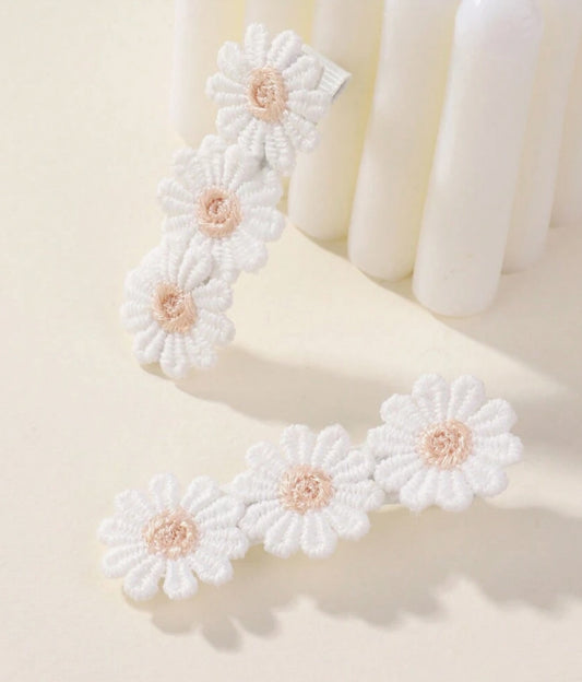 Amelia Clip Set